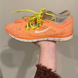 Nike Women's Orange Running Shoes sz7.5